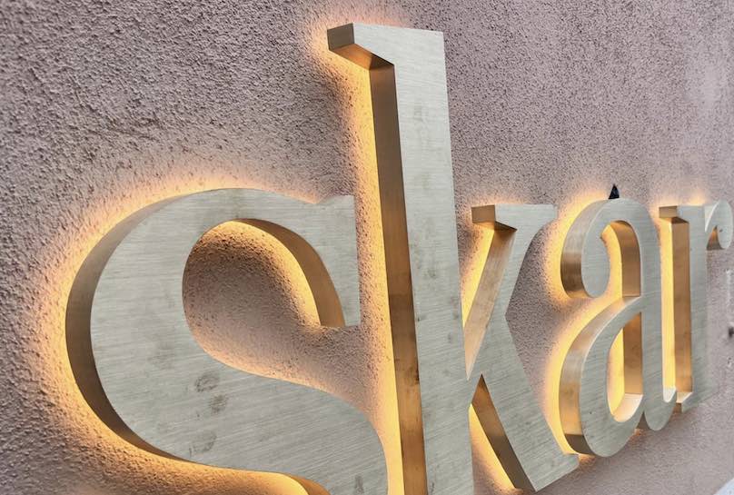 Leuchtreklame-Metall-Gold